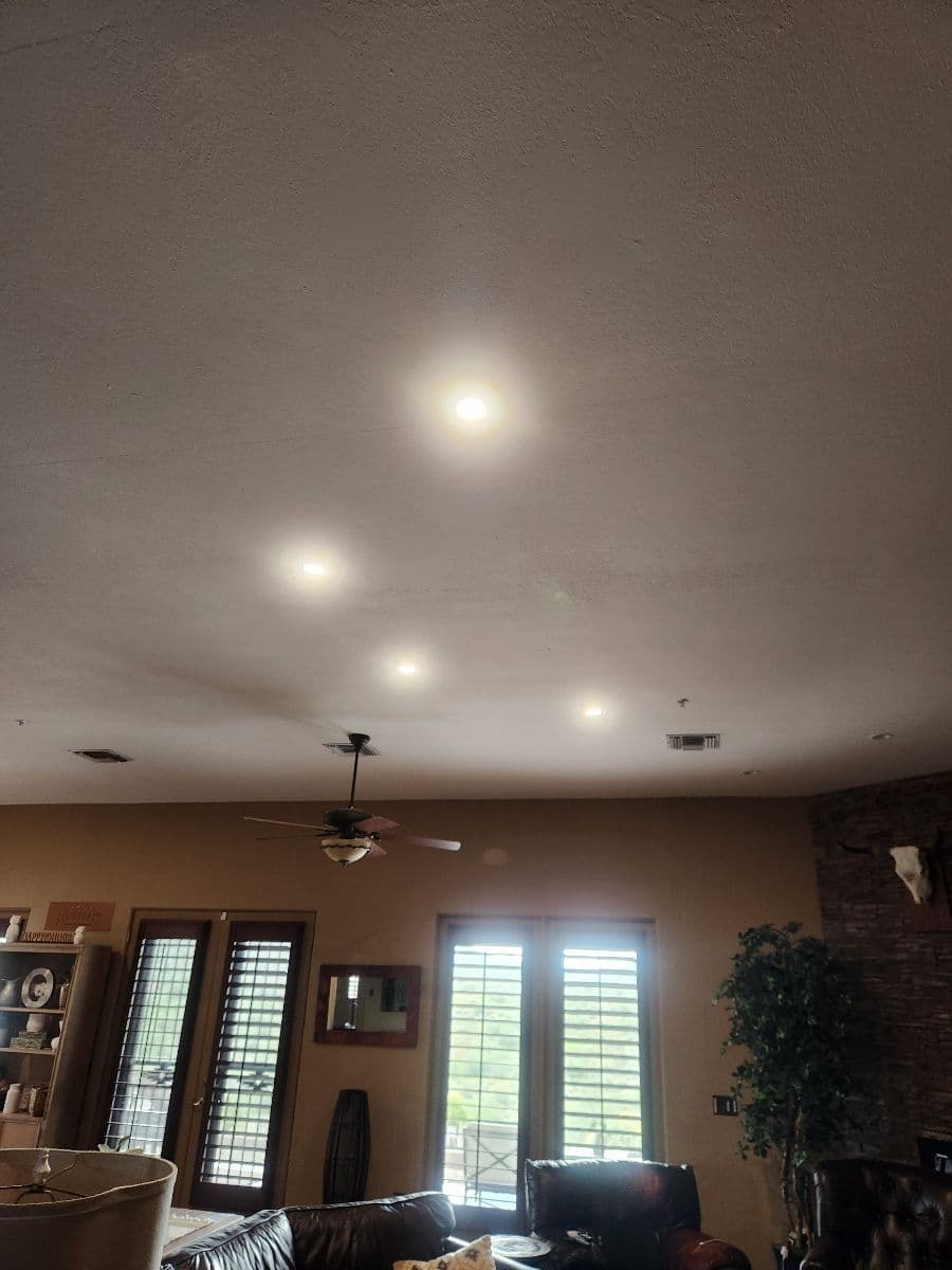 Project LED Lighting and Ceiling Fan Upgrade for a Cozy Living Room image